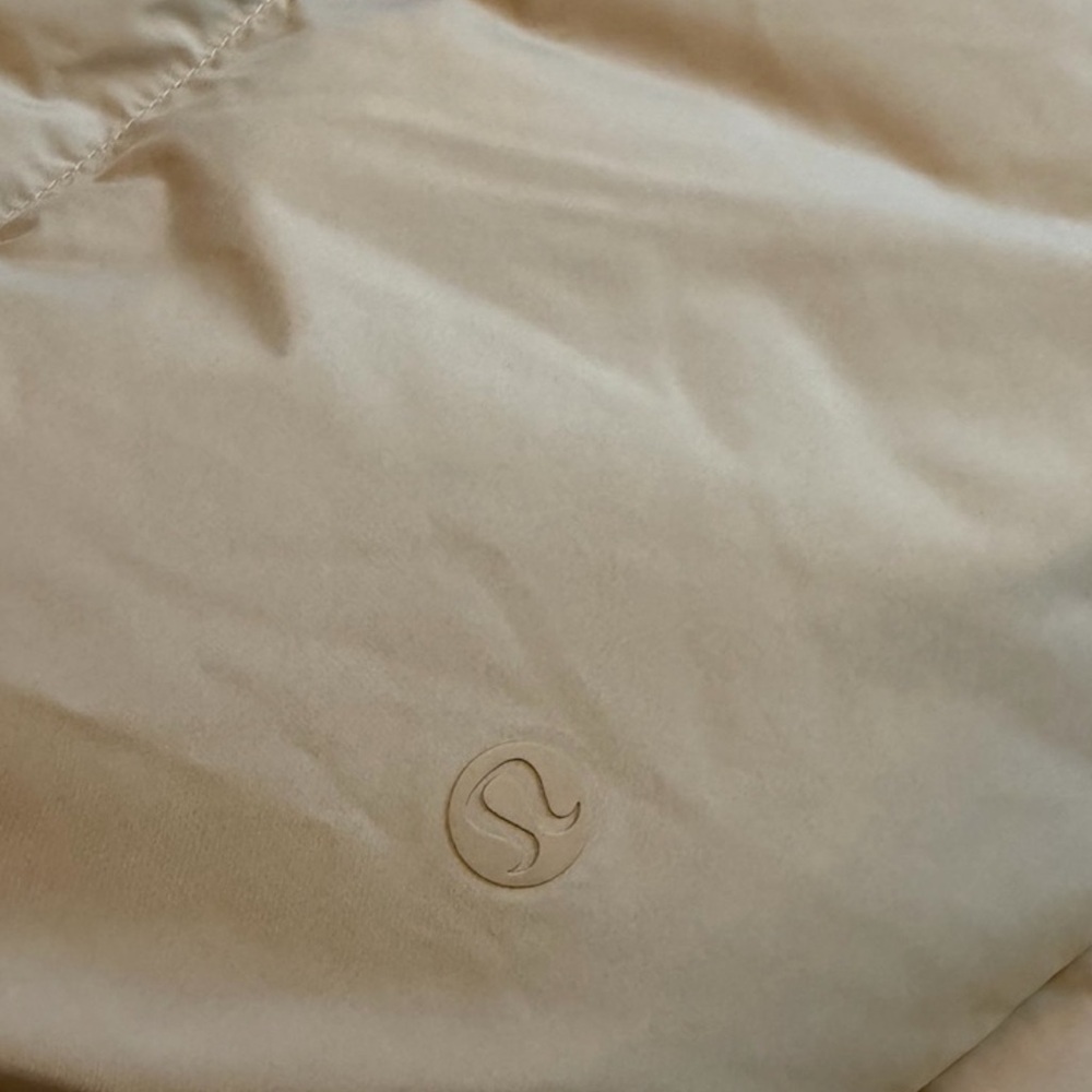 lululemon athletica Women's Trench Cropped Pants - Picture 9 of 9